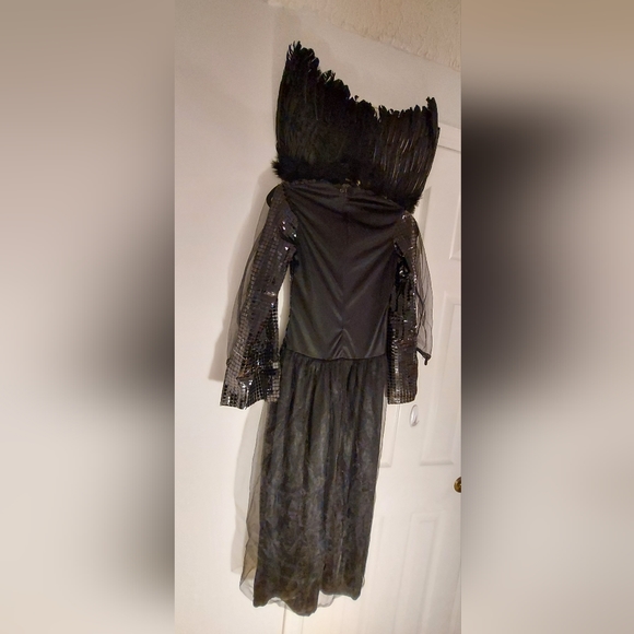 Tween/Teen Queen Ravenna of Snow White & The Huntsman costume - Picture 5 of 5